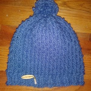 Brand new 100% wool slouchy beanie